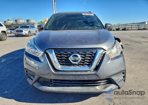 2019 Nissan Kicks S from USA, damaged, VIN 3N1CP5CU1KL524982